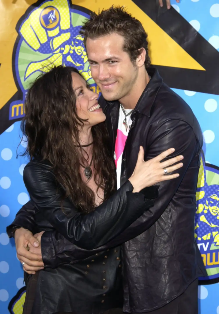 Ryan Reynolds and Alanis Morissette