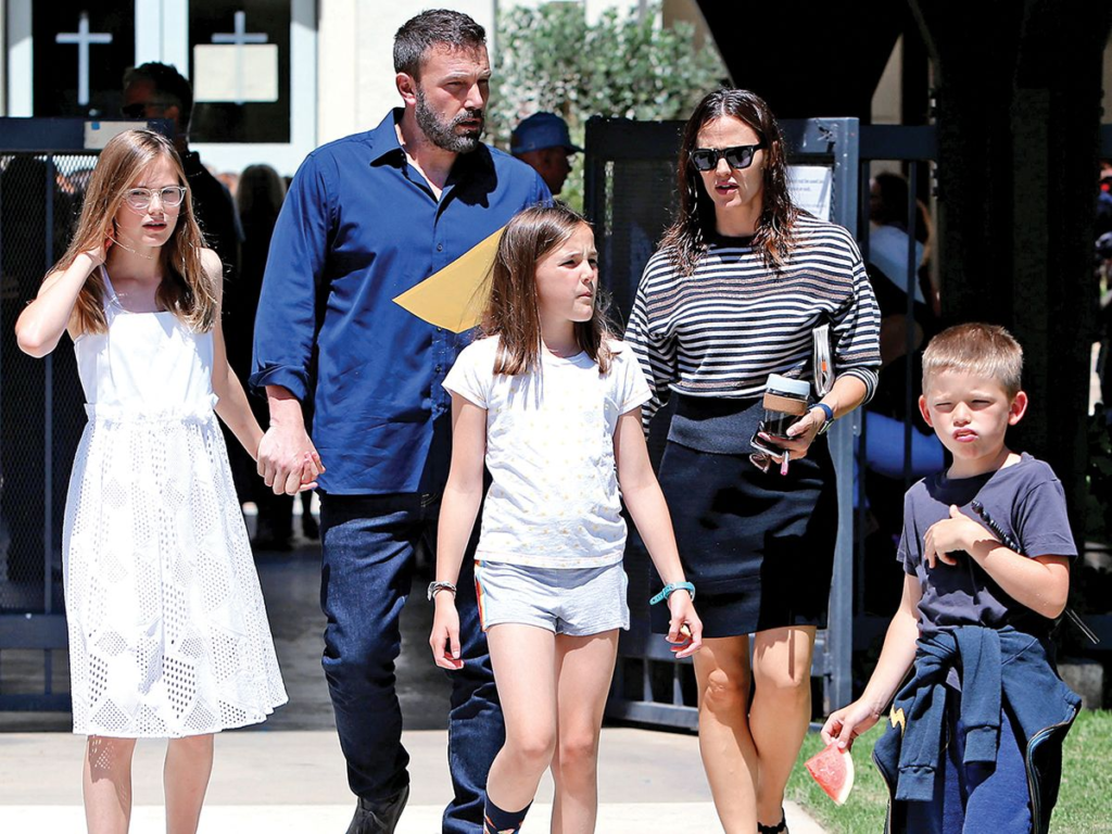 Ben Affleck and Jennifer Garner with their kids