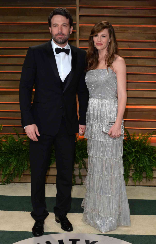 Ben Affleck and Jennifer Garner holding hands