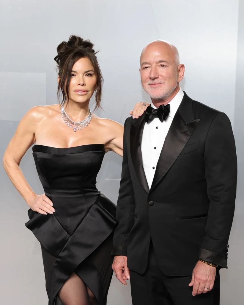 Jeff Bezos and Lauren Sánchez