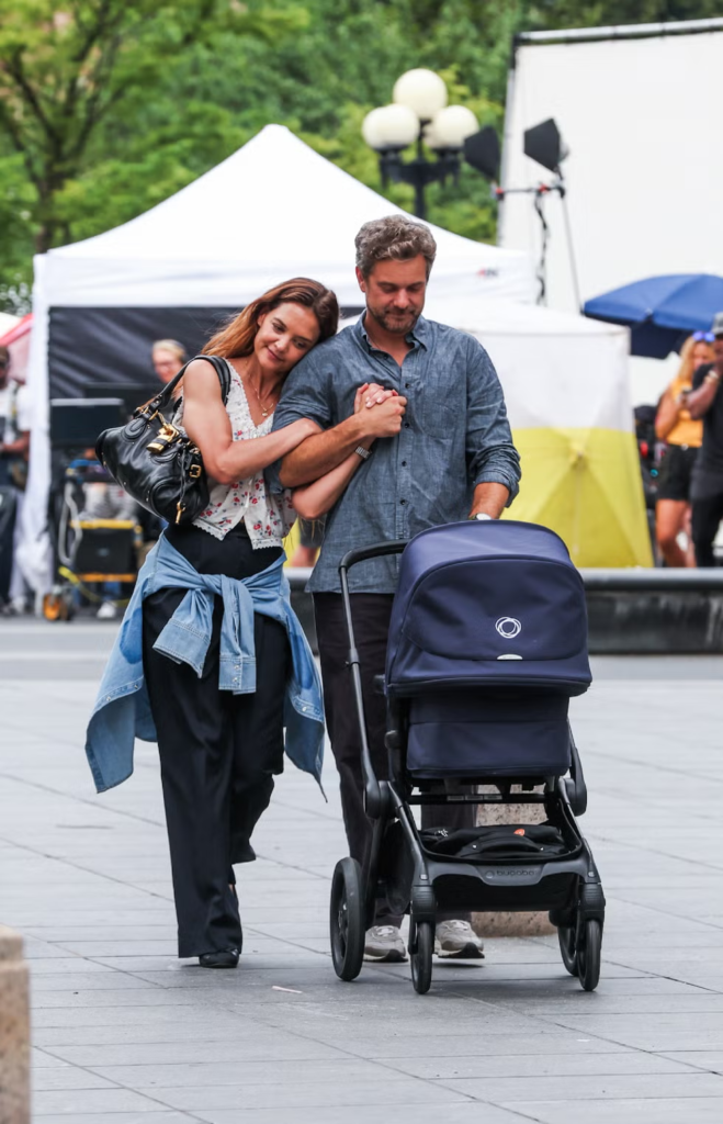 Katie Holmes and Joshua Jackson