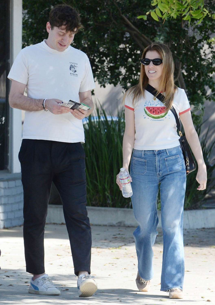 Anna Kendrick and Alex Edelman